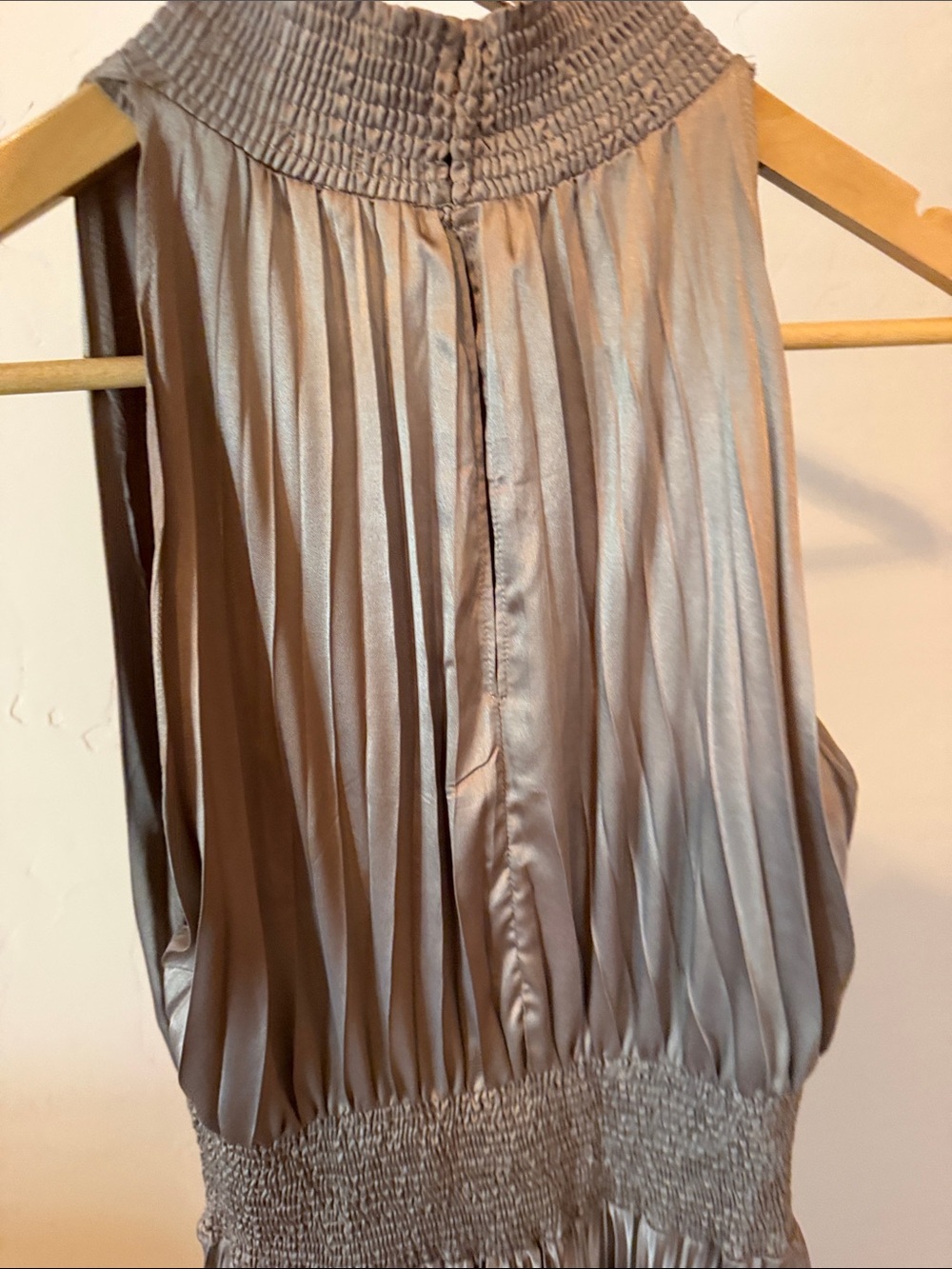 Anthropologie DO+BE Pleated Halter Midi Dress Taupe Champagne Size Medium EUC - Picture 10 of 13